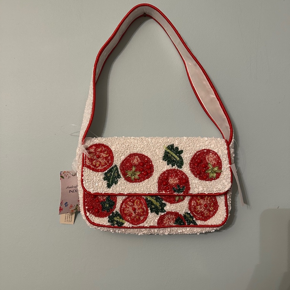 Tomato beaded bag